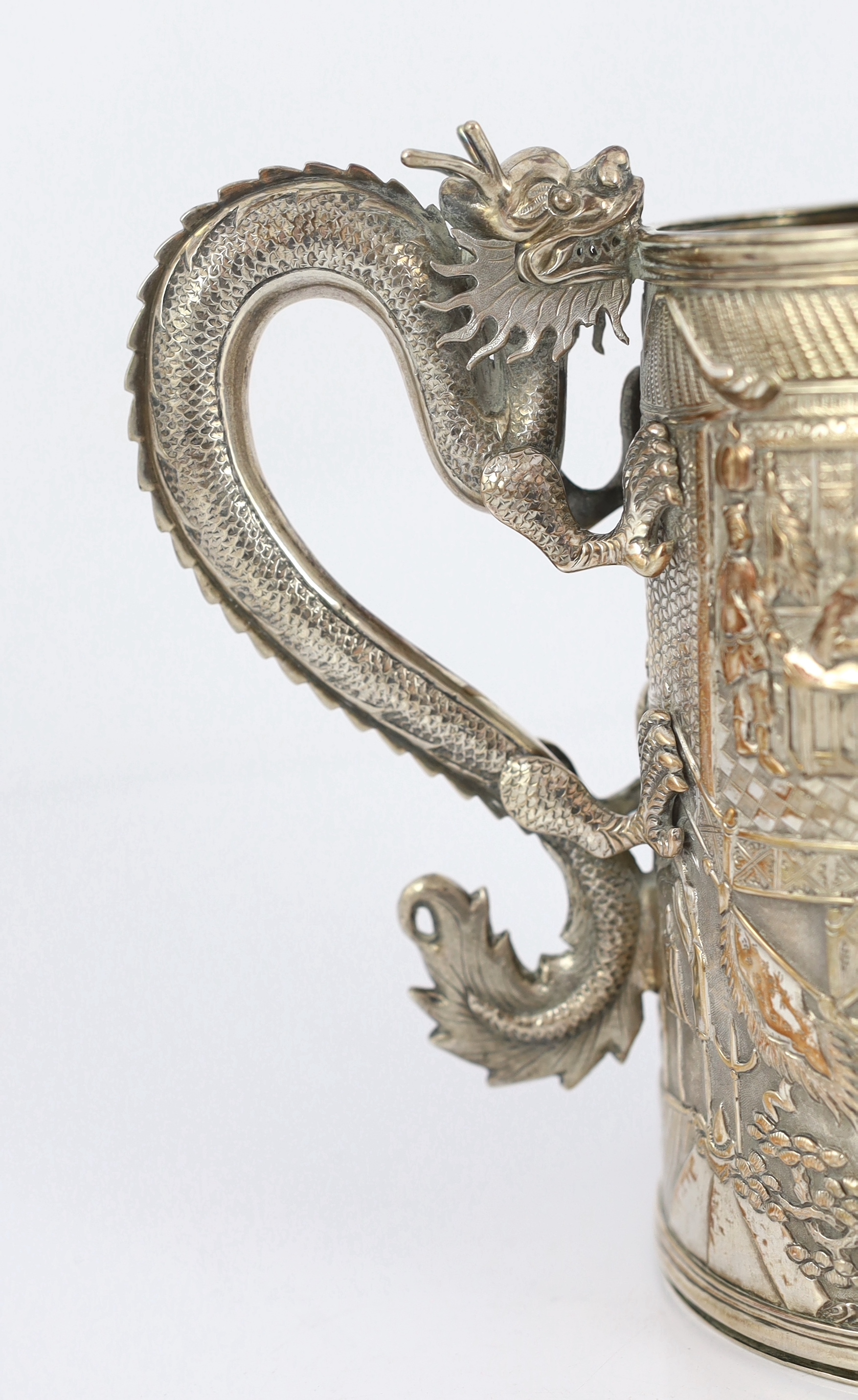 A 19th century Chinese silver mug, makers mark LC?